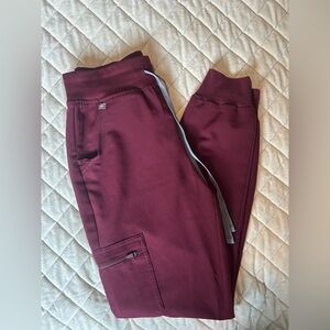 Figs High Waisted Zamora Joggers - Burgundy